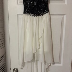 Elegant Black and White Strapless Dress